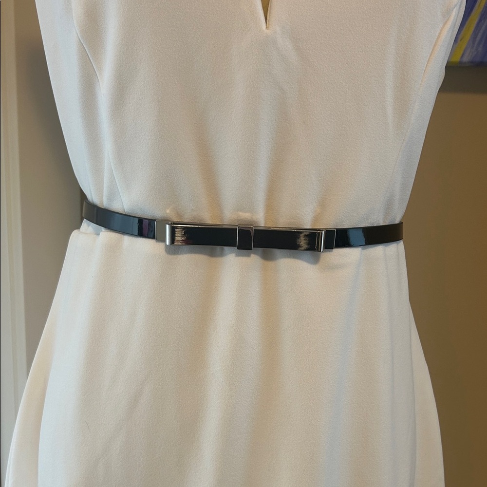 White House Black Market Glossy Black Silver Bow Belt | Size Small